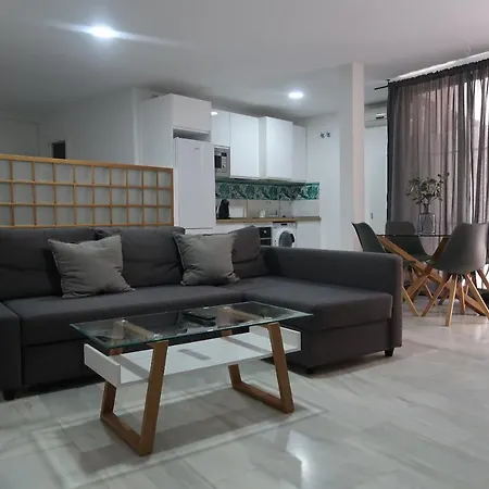 Apartmán J & E Center *