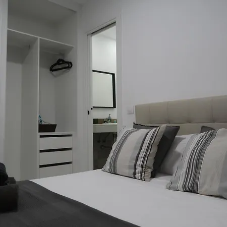 Apartment J & E Center