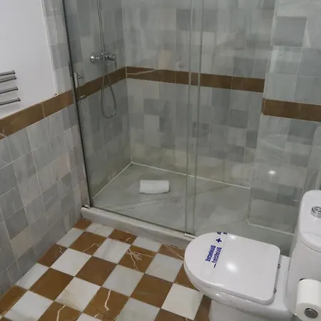 J & E Center Apartment