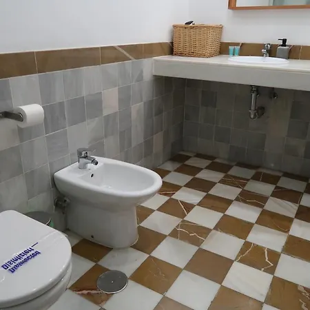 J & E Center Apartment Malaga