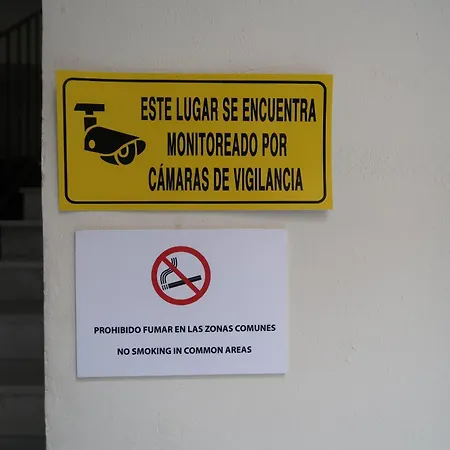 J & E Center Appartamento *