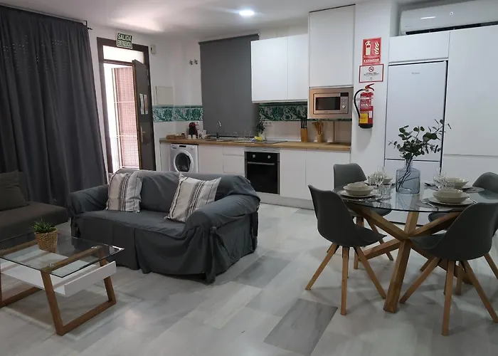 J & E Center Appartement Málaga