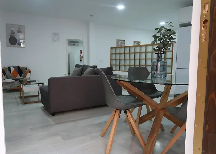 J & E Center Appartement Málaga