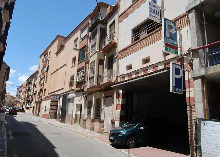 J & E Center * Málaga